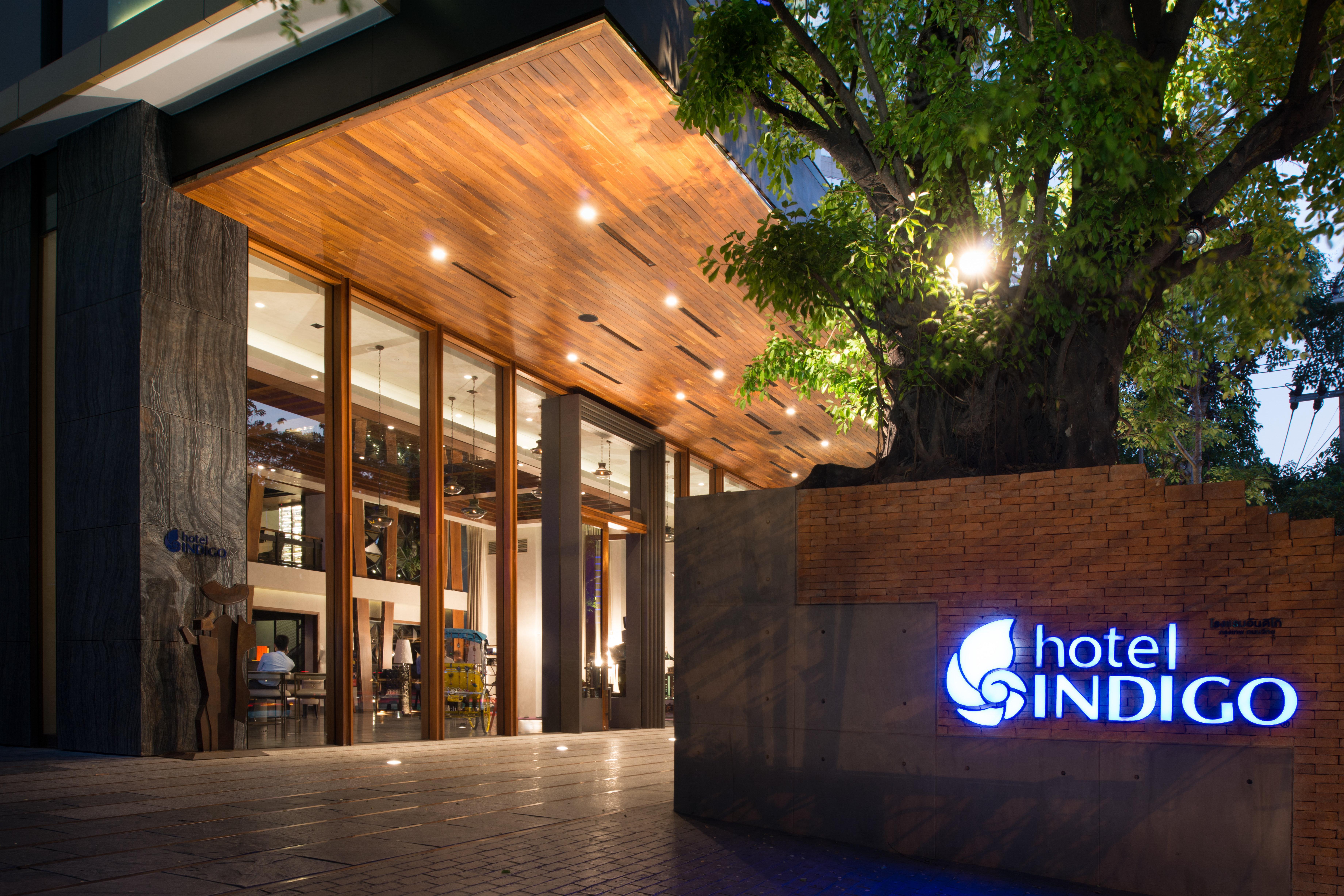 Hotel Indigo Bangkok Wireless Road, an IHG Hotel Bagian luar foto